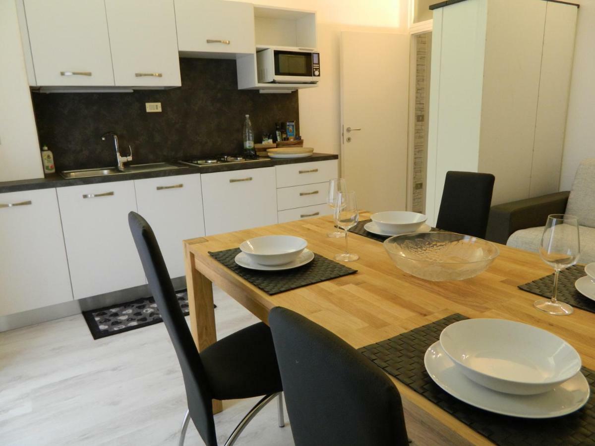 Wind Apartment Torbole Sul Garda Exterior photo